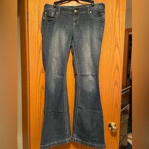 Maurices boot cut jeans